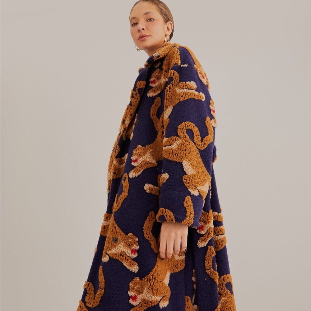 ISO Blue Leopard Farm Rio Coat